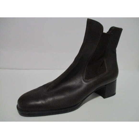 Salvatore Ferragamo Chocolate Brown Booties Pull On - Size 7.5B - Picture 2 of 9